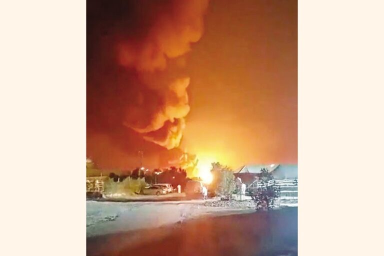 中東全域で攻撃が続く