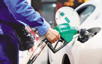 パニック買いで多くのガソリンスタンドが販売停止に