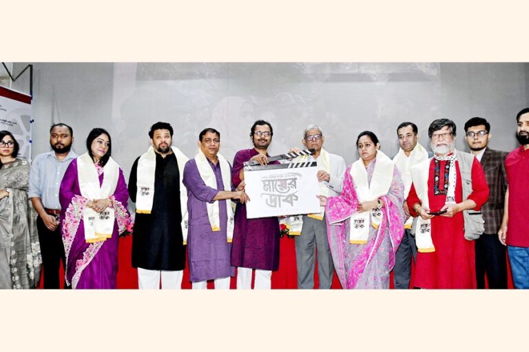 ハシナ首相はインドから国の安定を揺るがそうとしている：ファクルル