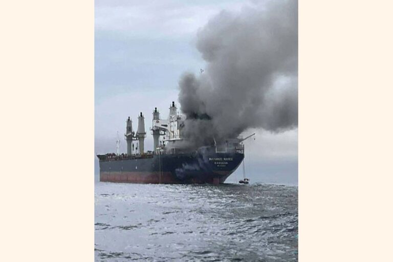 サウジアラビア、油田に向かうドローンを阻止