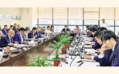 ハリルル・ラーマン博士とアフロザ・カナム博士が会議に出席