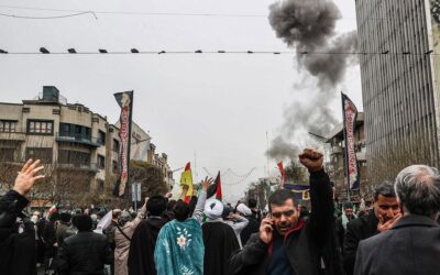 トランプ大統領は、ロシア産原油に対する制裁緩和後、米国はイランに「非常に厳しい」打撃を与えるだろうと述べた。