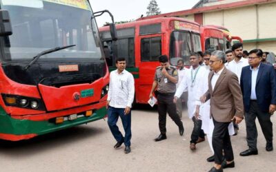 シェイク・ラビウル・アラム氏がBRTCバス基地を訪問