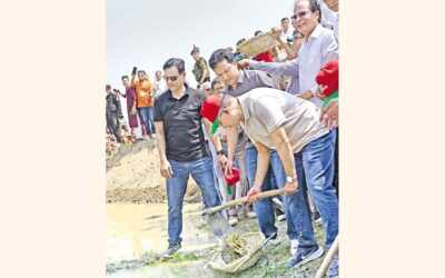 首相は、強く繁栄したバングラデシュを築くことを誓う