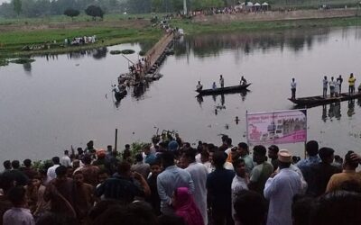 ブラマプトラ川にかかる浮き橋が崩落し、子供4人が死亡、2人が行方不明に