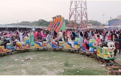 観光地は活況を呈している。