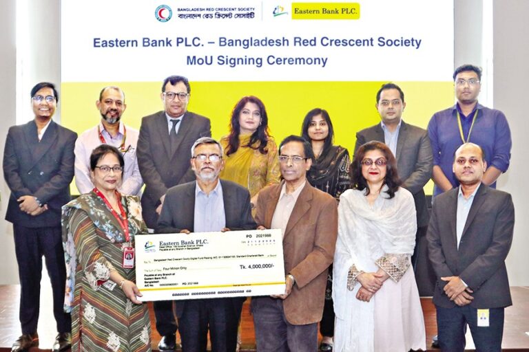 EBLは赤新月社を支援し、小児保健センターの強化を図る。