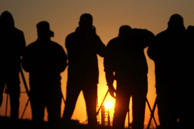 歴史的な月探査ミッション、4月1日に打ち上げ予定