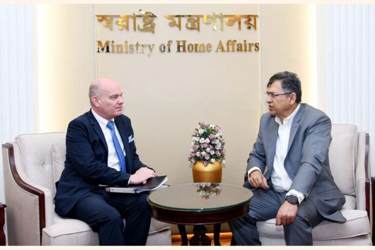 国連薬物犯罪事務所（UNODC）南アジア地域局長のクリスティアン・ホルゲ氏が内務大臣を表敬訪問した。