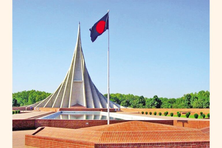 本日、米国は独立56周年記念日を祝います。