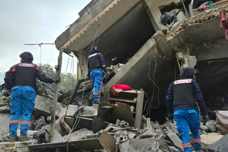 パキスタンの要請を受け、イスラエルはイランのアラグチとガリバフを攻撃リストから削除した。