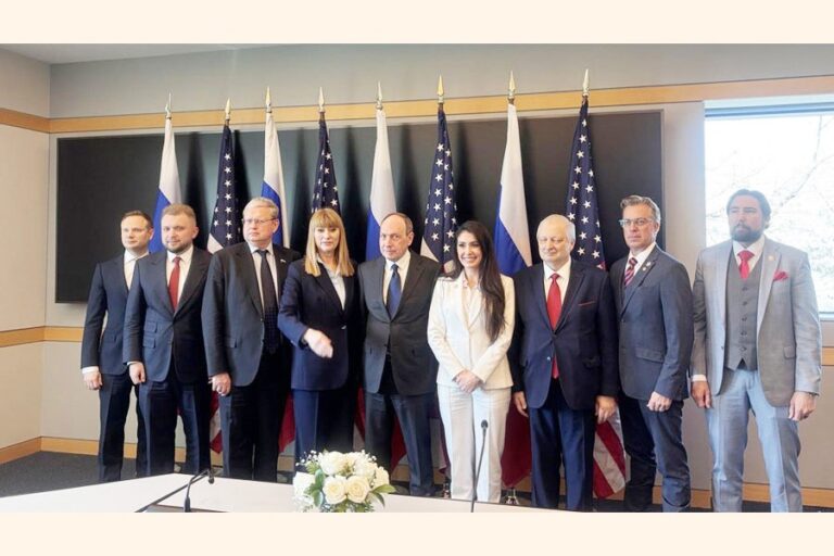 ロシアと米国の議員がワシントンで会談