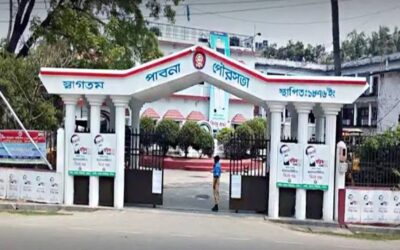 パブナ市の住民は質の高いサービスを受けられない