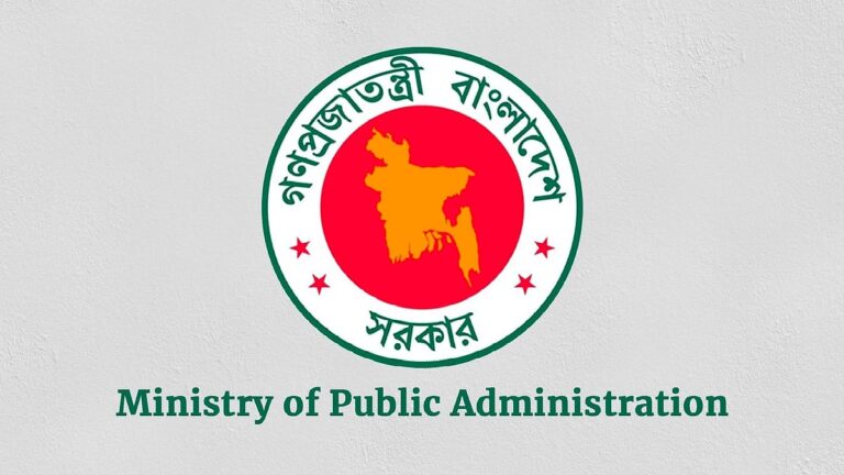 秘書2名が解任され、管理部門に新たな人事が行われた。