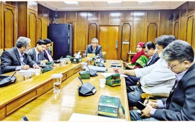 バングラデシュ中央銀行総裁のモハマド・モスタクル・ラフマン氏が意見交換会で発言