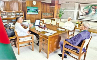 首相が表敬訪問でジャマート指導者と会談