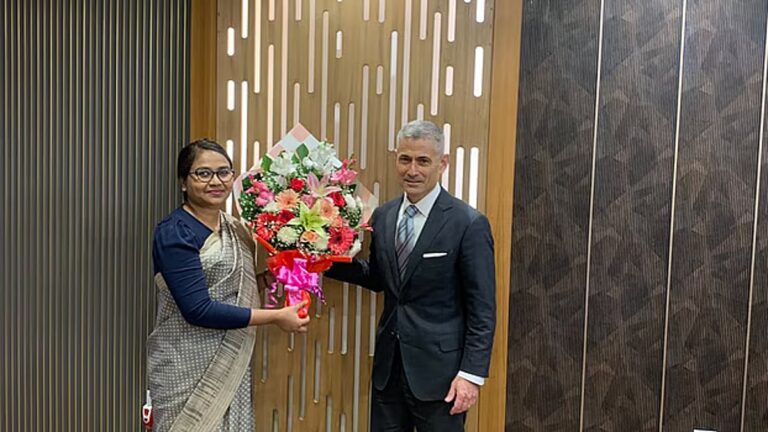 ポール・カプール氏がバングラデシュと米国の戦略的関係強化のためダッカに到着