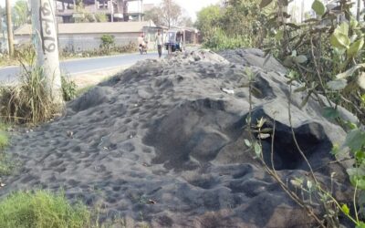 脱穀工場はポリエチレンを燃やし、タイヤは環境と公衆衛生を汚染する