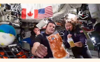 アルテミス計画の宇宙飛行士たちが歴史的な月面フライバイに向けて準備を進めている。