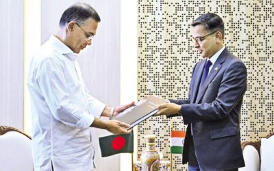 インド特使が首相と会談、エネルギー安全保障について協議