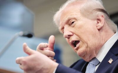 トランプ大統領の脅迫発言を受け、米国はイランの軍事目標を攻撃した。