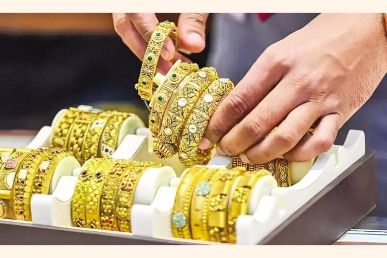 米ドル安を受け、金価格は2週間ぶりの高値に迫る