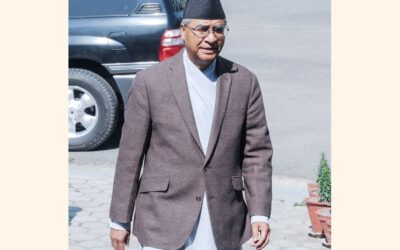 ネパール、汚職捜査で元首相に逮捕状を発行