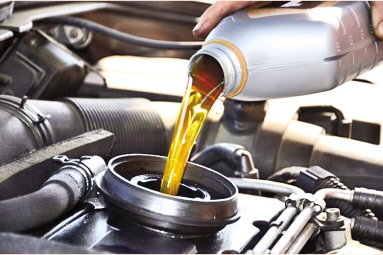 中東情勢の不確実性から市場が緊張状態にある中、原油価格は下落した。