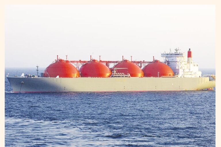 LNGとLPGを積んだ5隻の船舶が4月15日までにチッタゴン港に到着予定