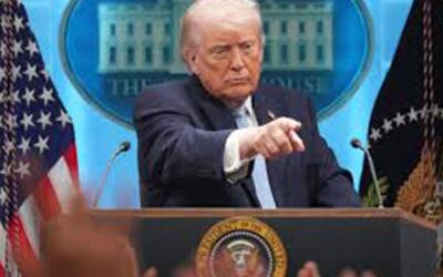 イランに対する脅迫発言を受け、民主党はトランプ氏の罷免についてより大胆な発言を強めている。