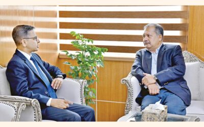 インド高等裁判所、国会議長および情報相と会談。二国間関係の強化を強調。