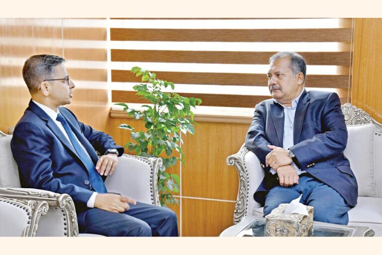 インド高等裁判所、国会議長および情報相と会談。二国間関係の強化を強調。