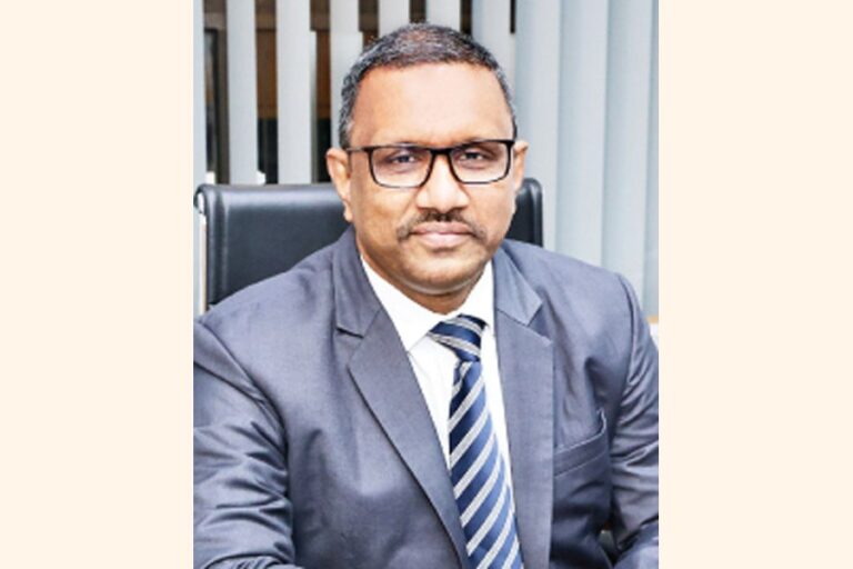 モンズル・モフィズ氏がプレミア銀行のマネージングディレクターに任命された。