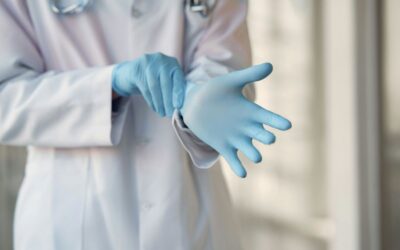 イランとの戦争がゴム手袋の価格高騰を招き、病院での警戒感が高まる