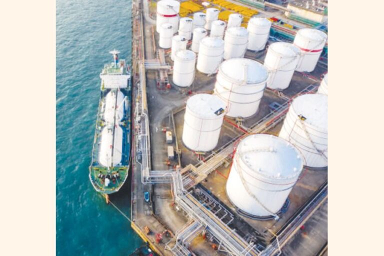 ERLは輸入混乱により原油不足に直面