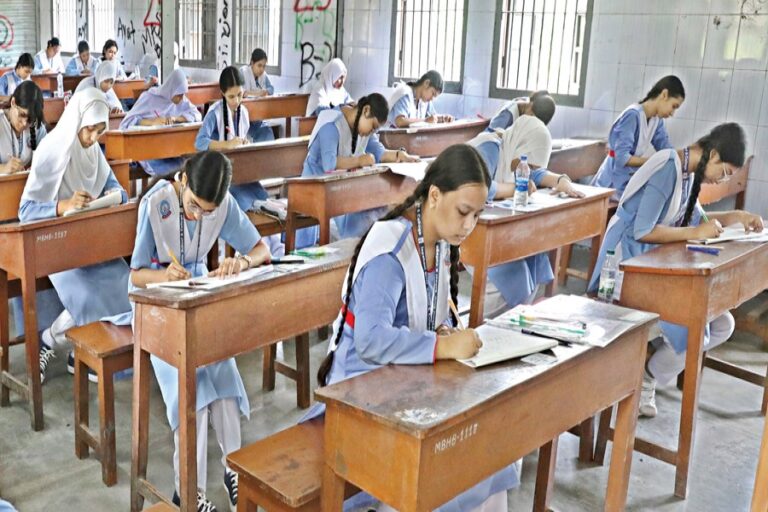 SSC試験およびそれに相当する試験には186万人以上が受験した。