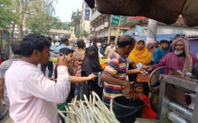 ラジシャヒは40℃の猛暑に見舞われ、庶民の生活は混乱している。