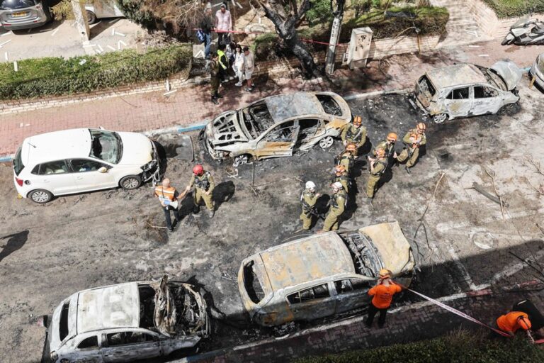 トランプ氏、イラン戦争の費用負担にアラブ諸国の支援を模索