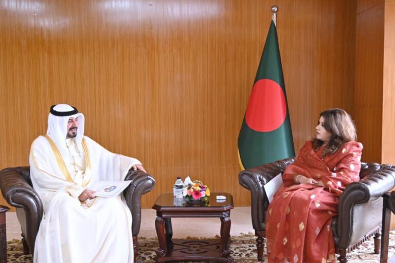 首相は紛争中のUAEとオマーンに対し、強い連帯を表明した。