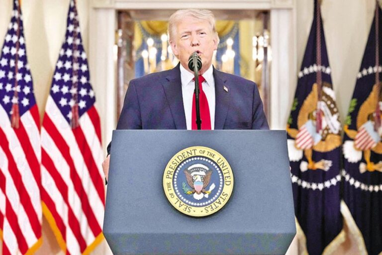 イランがイスラエルと湾岸諸国に向けてミサイルを発射