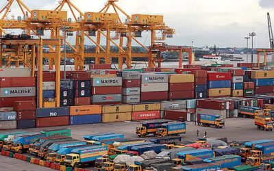 バングラデシュ国家予算局（NBR）のデータによると、3月のバングラデシュの商品輸出は20％近く減少した。