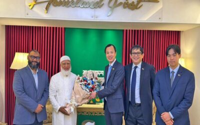 シンガポール高等弁務官が野党指導者シャフィクル・ラフマン氏と会談