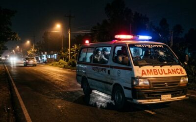 銃撃を受けた患者をダッカへ搬送中の救急車が、クルナで再び銃撃を受ける。