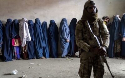 国連はアフガニスタンのタリバンに対し、服装規定を理由とした女性の逮捕をやめるよう要請した。