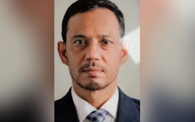 銀行関係者の懸念を受け、バングラデシュ中央銀行はイスラミ銀行にオブザーバーを任命した。