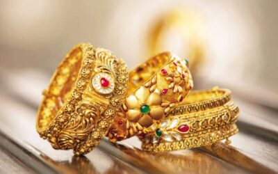中東紛争によるインフレ懸念の高まりを受け、金価格は下落。