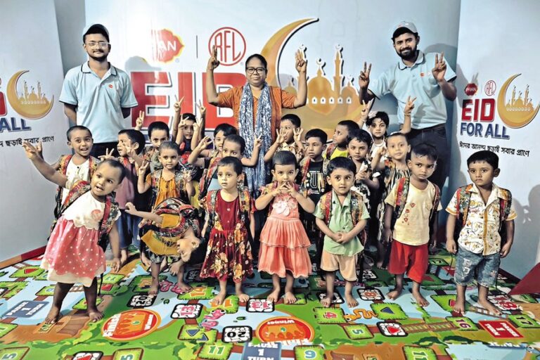 PRAN-RFLが恵まれない子供たちのためにイードのお祝いを開催