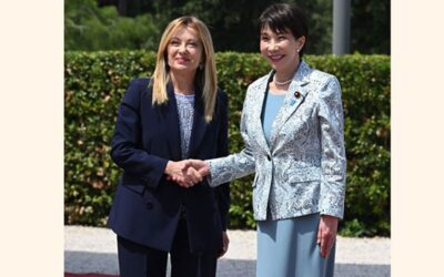 イタリアと日本の首脳がローマで会談し、戦略的パートナーシップの深化を図る