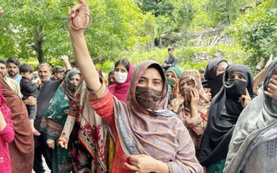 パキスタン支配下のカシミール地方で抗議デモが発生し、24人が死亡、封鎖の危機に直面