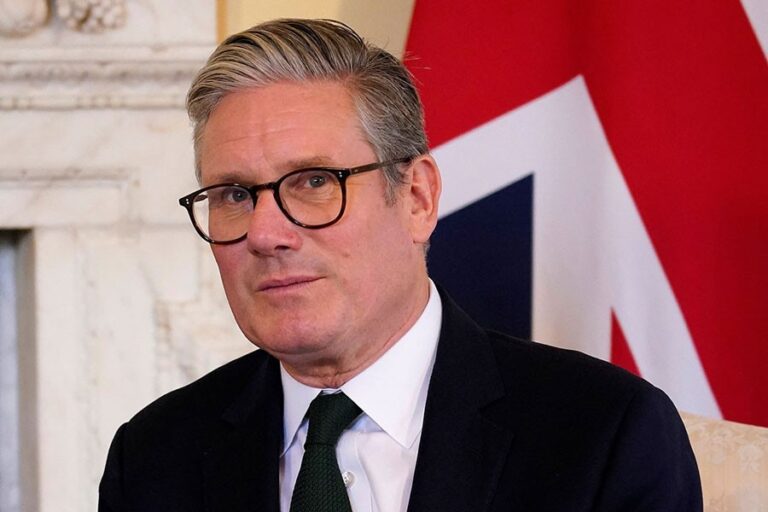 英国のキア・スターマー首相、辞任準備中